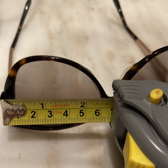 TOM FORD brand brown with gold sunglasses never worn with white TOM FORD case - Picture 10 of 11